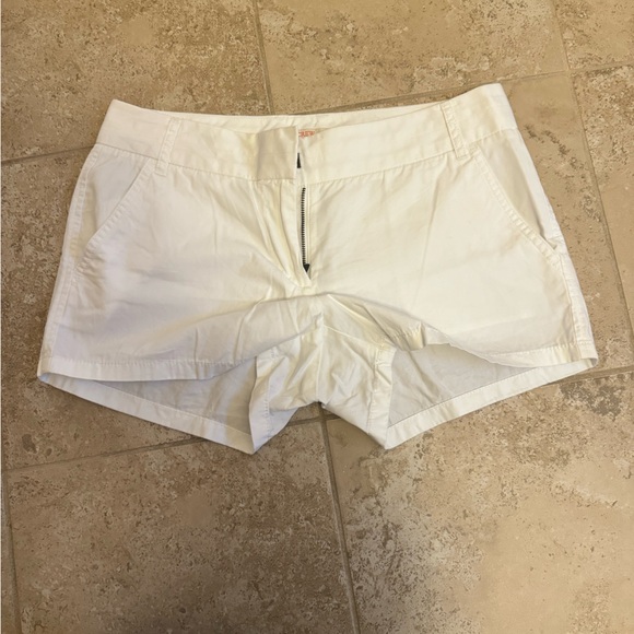 Jcrew chino shorts - size 4 - Picture 3 of 3